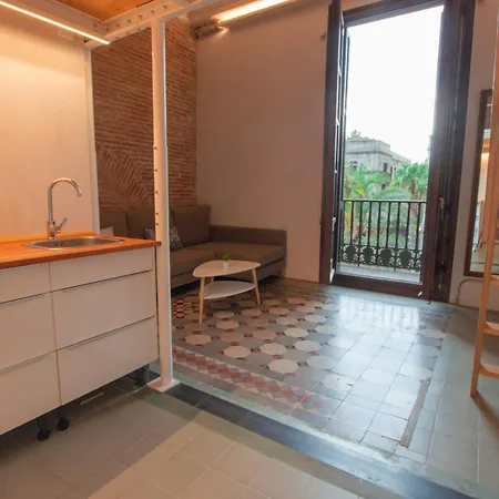 Classic Plaza Real Apartment Barcelona